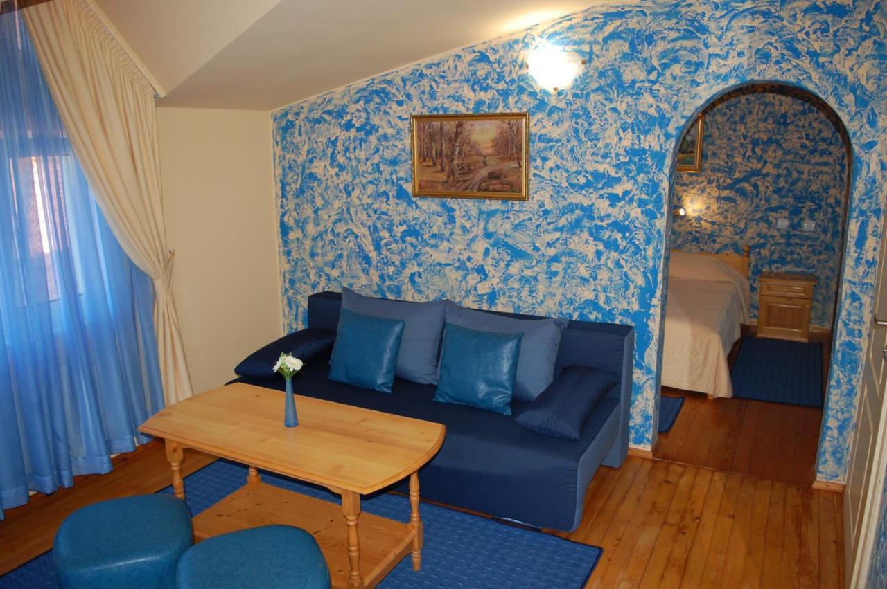 Complex Harmony/Комплекс Хармония Hotel Trjavna Buitenkant foto